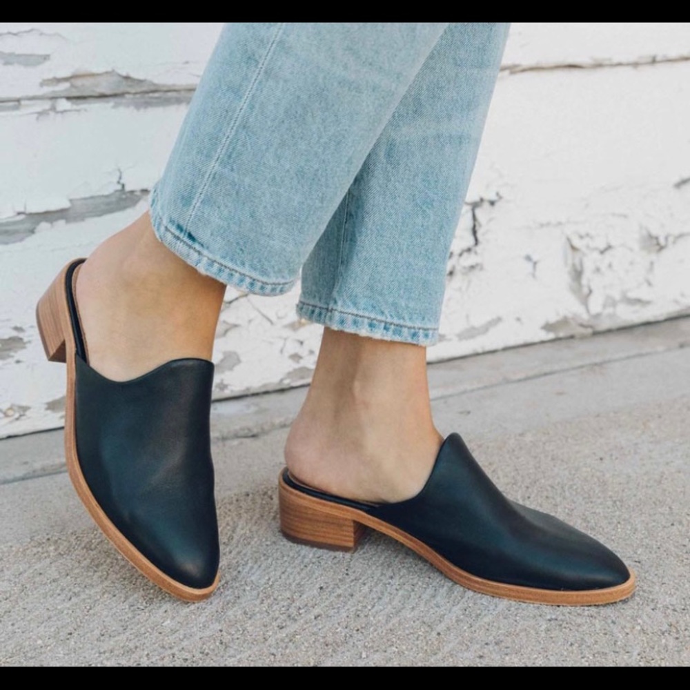 Soludos Venetian Mule Shoe